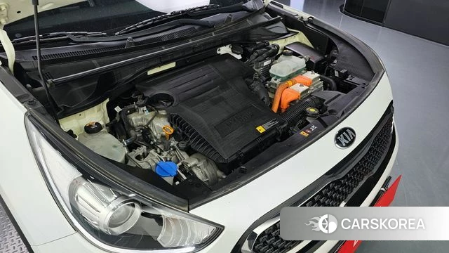 Kia Niro id 3880163 из Кореи 16