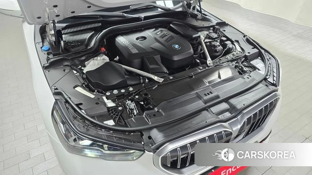 BMW 5 Series (G60) id 4579118 из Кореи 28