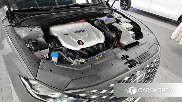 Hyundai The New Grandeur IG Hybrid id 4317703 из Кореи 32