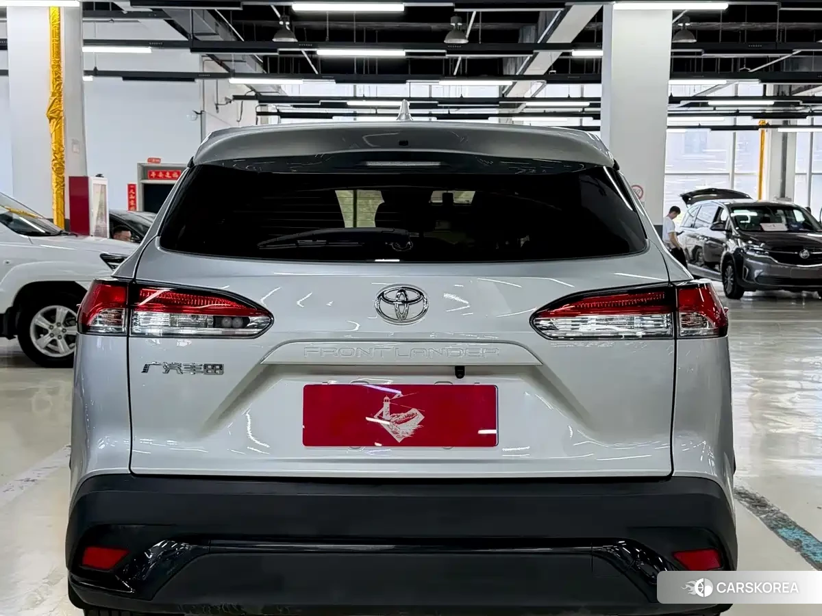 Toyota Frontlander 2024 Silver/gray из Китая, фото 6