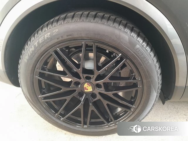 Porsche Cayenne (PO536) id 3791867 из Кореи 9