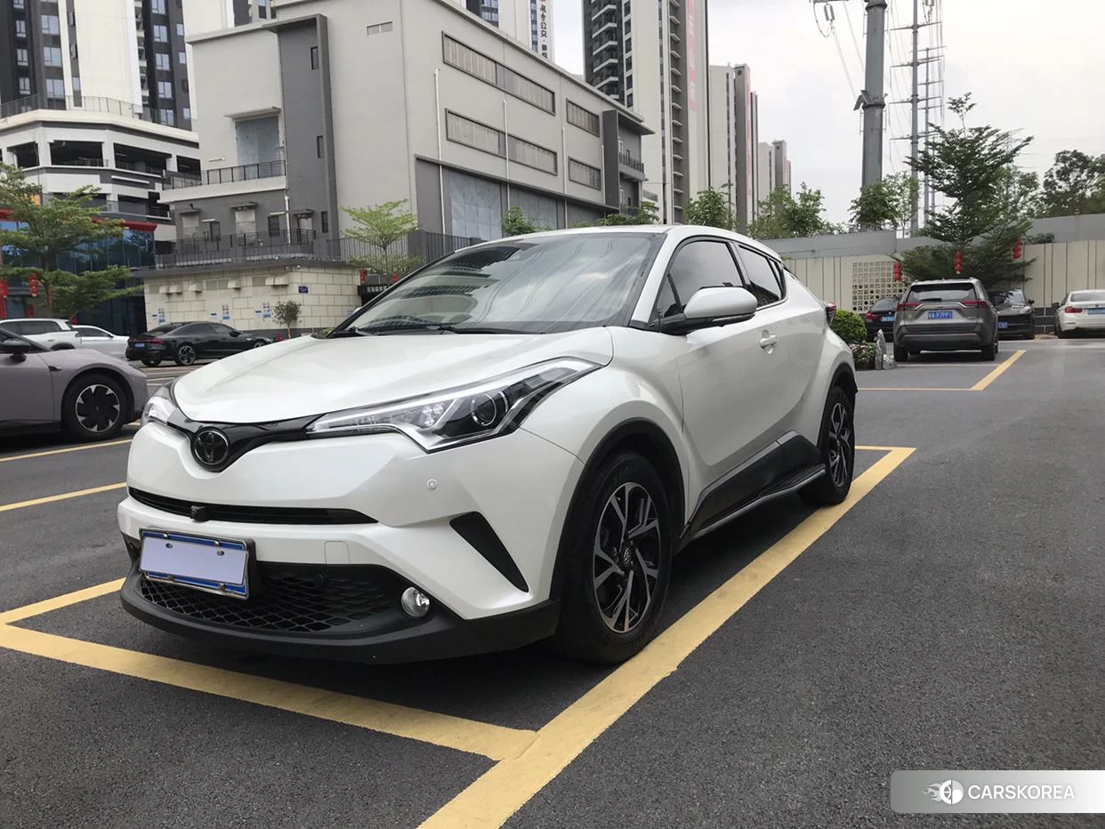 Toyota C-HR 2019 Белый из Китая, фото 6