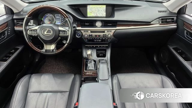 Lexus New ES300h id 3937263 из Кореи 16