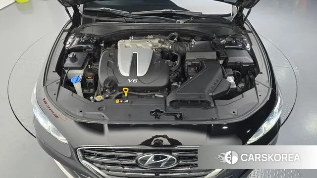 Hyundai Grandeur IG id 3403129 из Кореи 16