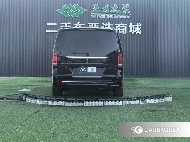 Mercedes-Benz V-class id 4300454 из Китая 16