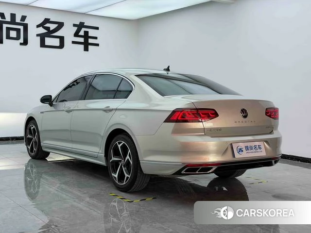 Volkswagen Magotan id 3890114 из Китая 27