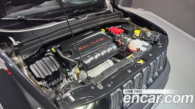 Jeep Renegade id 2854574 из Кореи 16