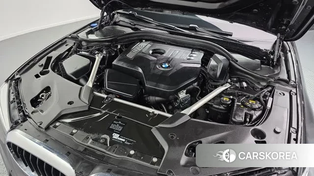 BMW 5 Series (G30) id 3718870 из Кореи 16