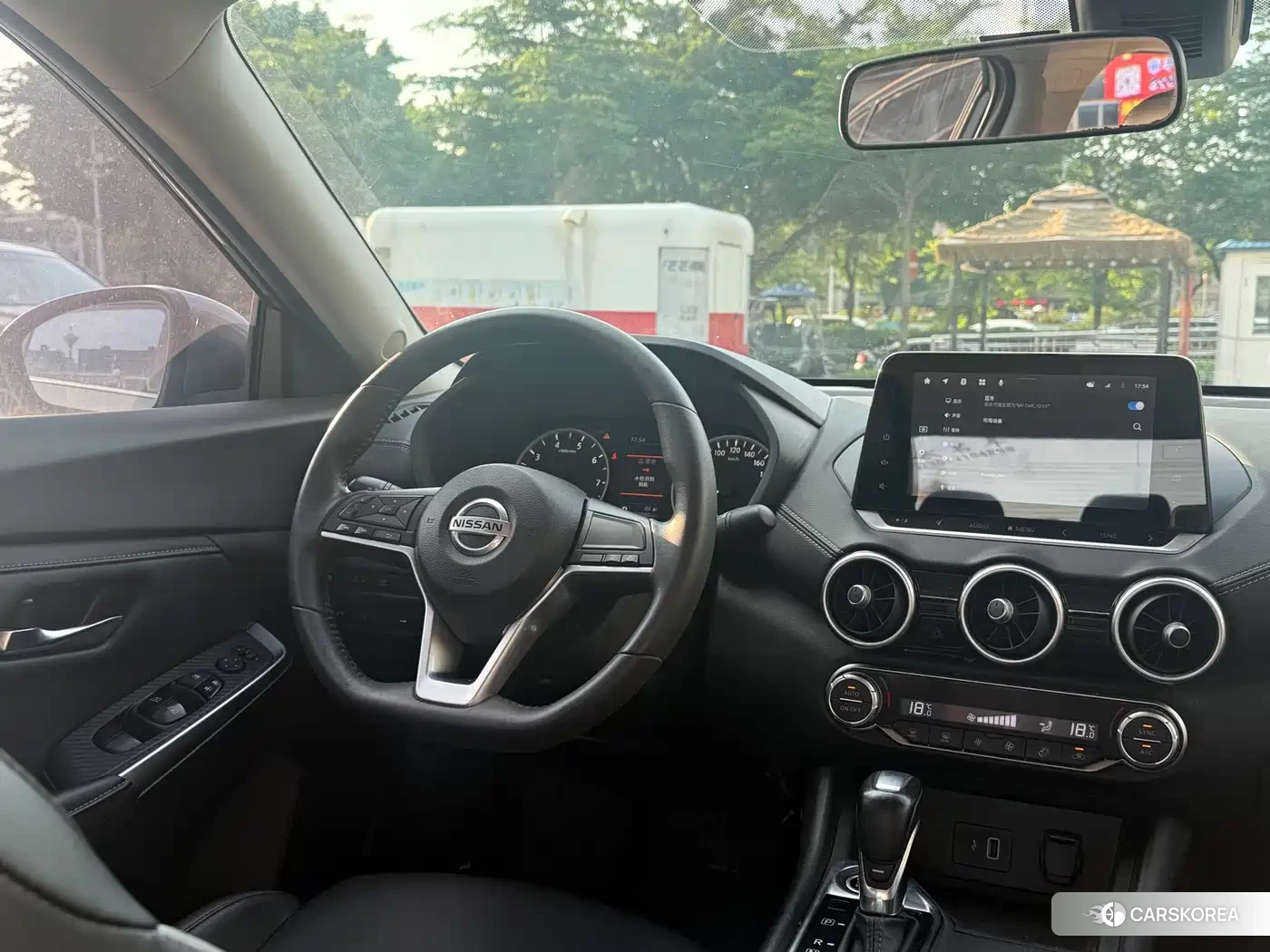 Nissan Sylphy 2023 Silver/gray из Китая, фото 6