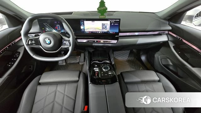 BMW 5 Series (G60) id 4686330 из Кореи 28