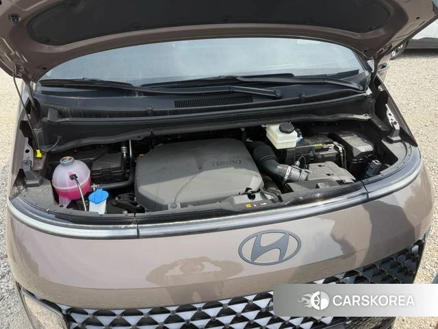 Hyundai Staria id 3933650 из Кореи 16