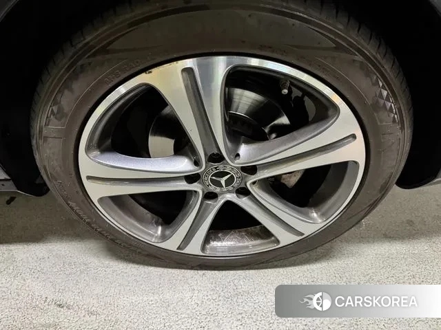 Mercedes-Benz E-Class W213 id 3703487 из Кореи 16