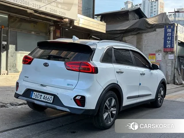 Kia The New Niro id 3691625 из Кореи 15