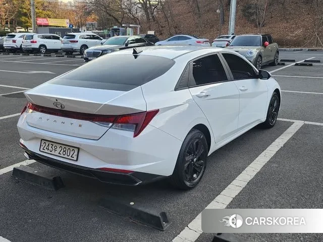 Hyundai Avante Hybrid (CN7) id 3644101 из Кореи 16