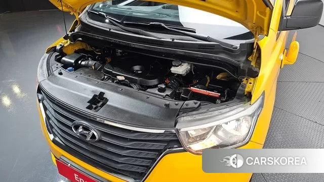 Hyundai The New Grand Starex id 3413219 из Кореи 16