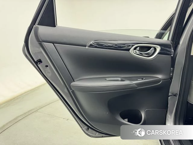 Nissan Xuan Yi id 4273925 из Китая 24