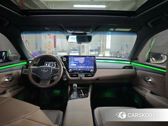 Lexus ES id 4258979 из Китая 21