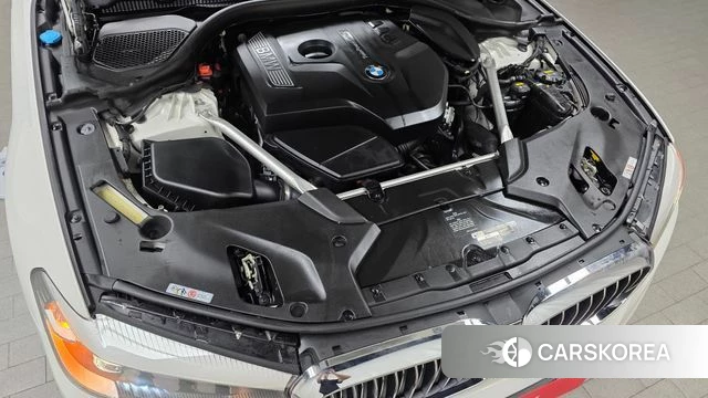 BMW 5 Series (G30) id 4693748 из Кореи 26