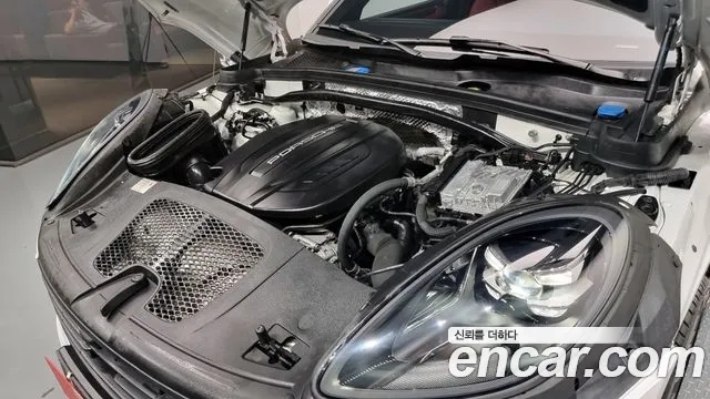 Porsche Macan id 2869346 из Кореи 16