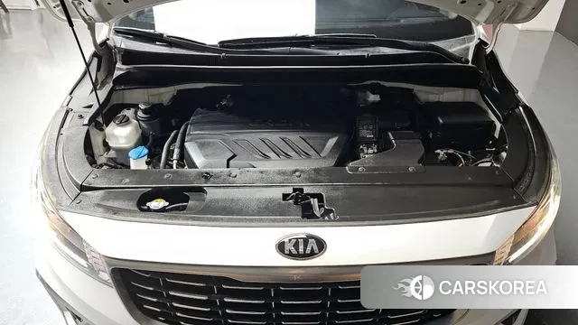 Kia The New Carnival id 3621998 из Кореи 16