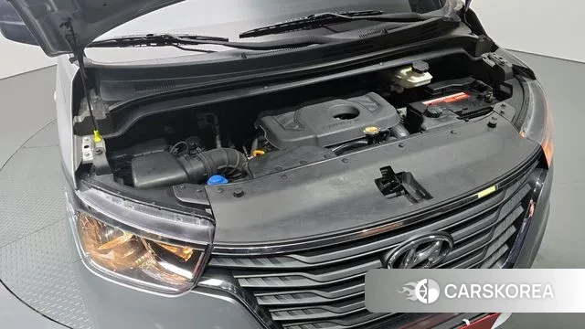 Hyundai The New Grand Starex id 2977316 из Кореи 16