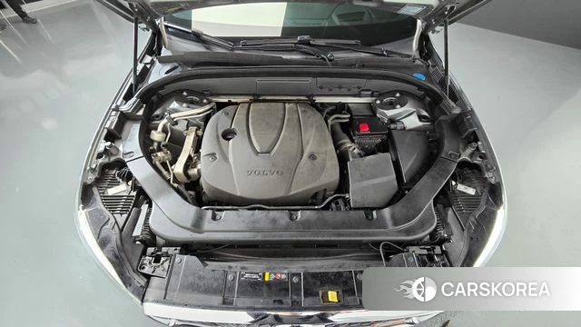 Volvo XC60 second Generation id 4855906 из Кореи 31