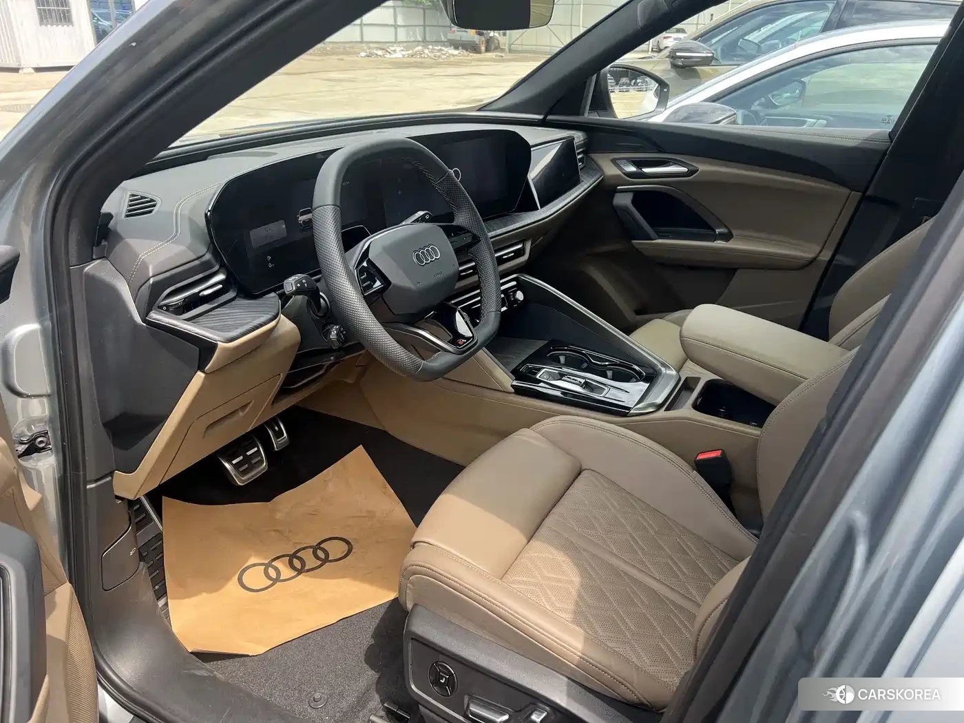 Audi Q5L id 4664628 из Китая 12