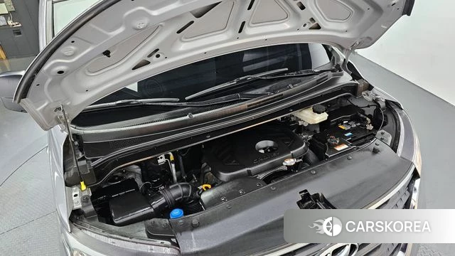 Hyundai The New Grand Starex id 4330911 из Кореи 16
