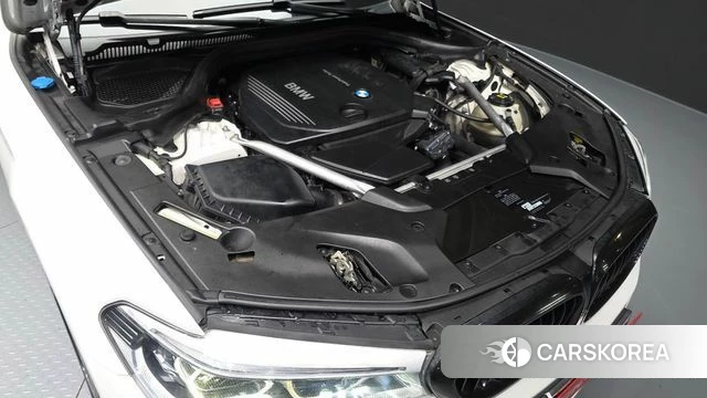 BMW 5 Series (G30) id 4318331 из Кореи 16