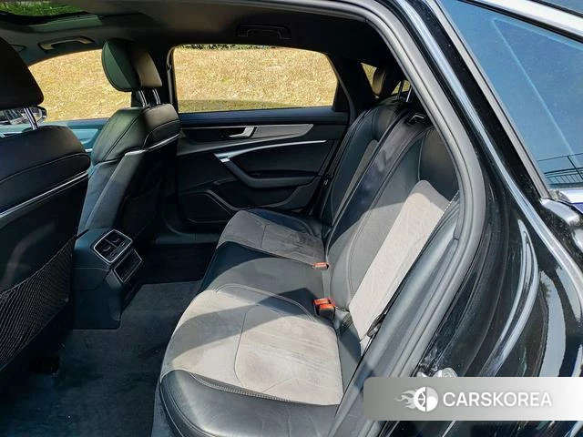 Audi A6L 2022 Черный из Китая, фото 6
