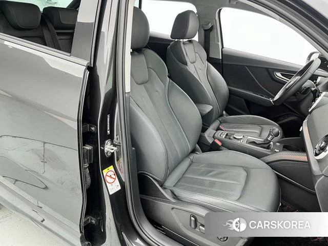 Audi Q2L id 4272600 из Китая 24