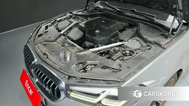 BMW 5 Series (G30) id 3058599 из Кореи 16