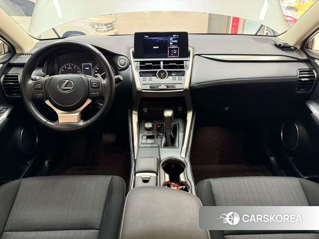 Lexus NX id 4274196 из Китая 18