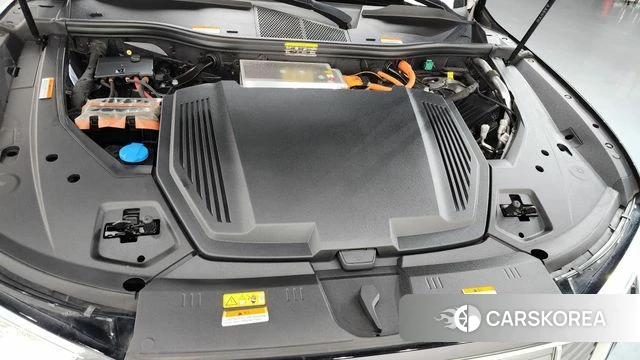 Audi e-Tron id 4323920 из Кореи 16