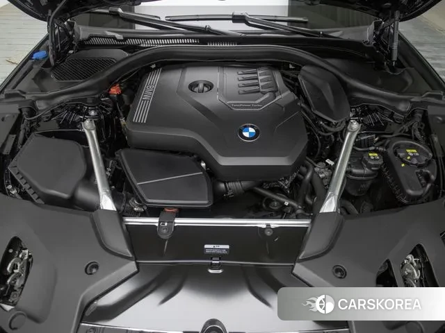 BMW 5 Series (G30) id 3735052 из Кореи 16