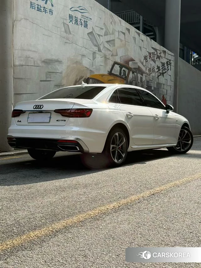 Audi A4L id 4353260 из Китая 11