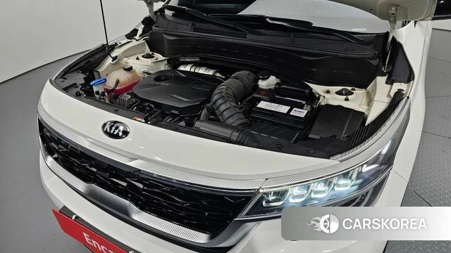 Kia Seltos id 4268304 из Кореи 16