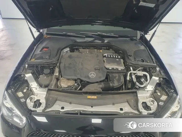 Mercedes-Benz E-Class W213 id 3448400 из Кореи 13