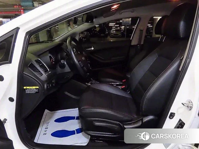 Kia The New K3 id 3029542 из Кореи 15