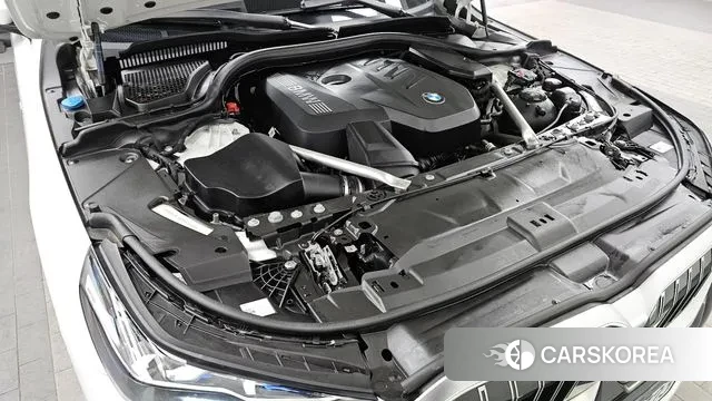 BMW 5 Series (G60) id 3758071 из Кореи 16