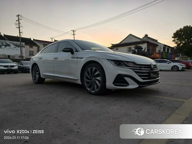 Volkswagen CC 2023 Белый из Китая, фото 6
