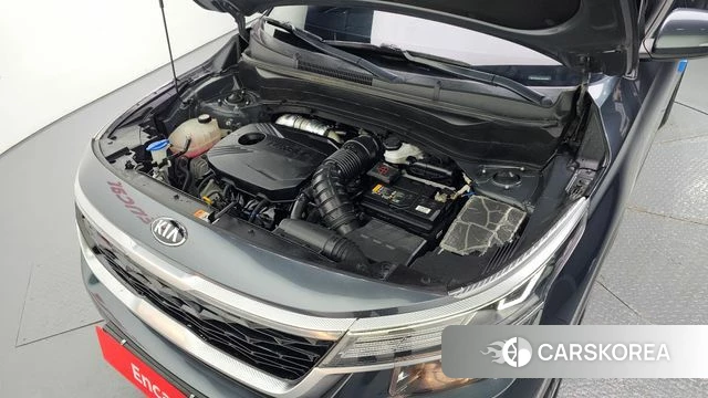 Kia Seltos id 4693285 из Кореи 16