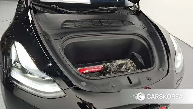 Tesla Model Y id 3353670 из Кореи 16