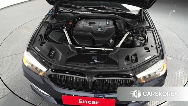 BMW 5 Series (G30) id 3966093 из Кореи 16