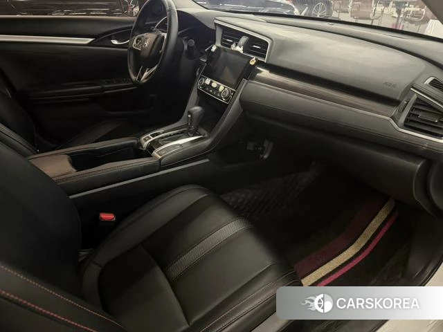 Honda Civic id 4261167 из Китая 9