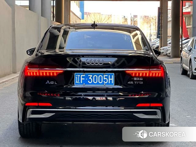 Audi A6L id 4236597 из Китая 12