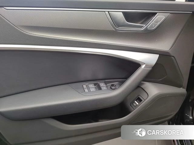 Audi A6L id 4274177 из Китая 28
