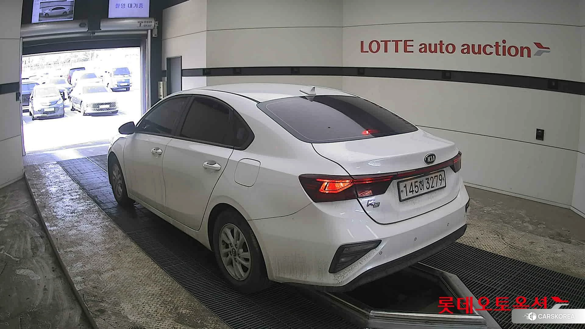 Kia K3 id 3882171 из Кореи 33