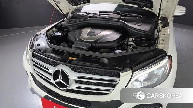 Mercedes-Benz GLE - Class W166 id 3499921 из Кореи 16