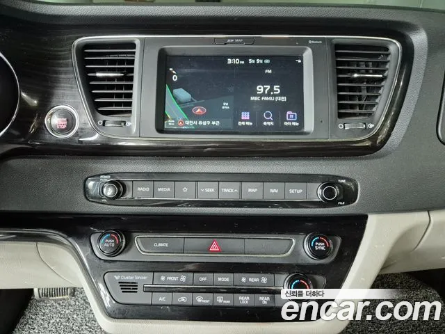 Kia The New Carnival id 2706642 из Кореи 16